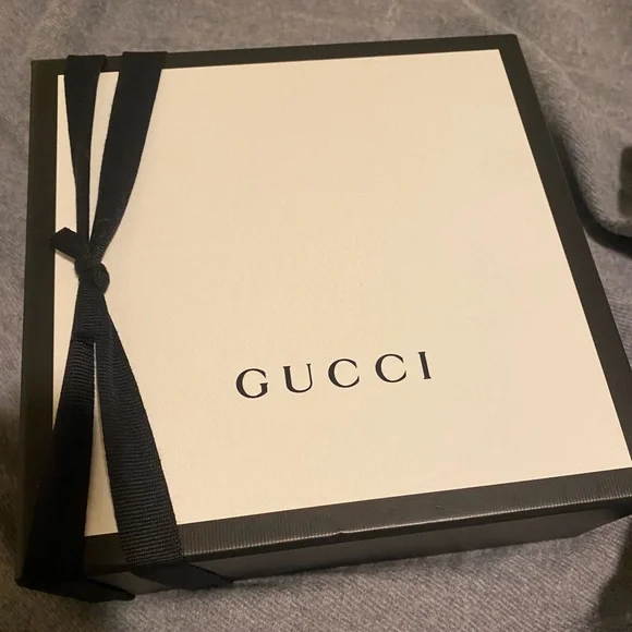 Authentic Gucci belt🖤 - Picture 7 of 8